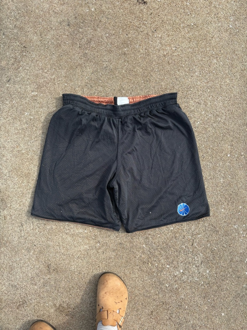 Nike vintage 90s-2000s black basketball shorts